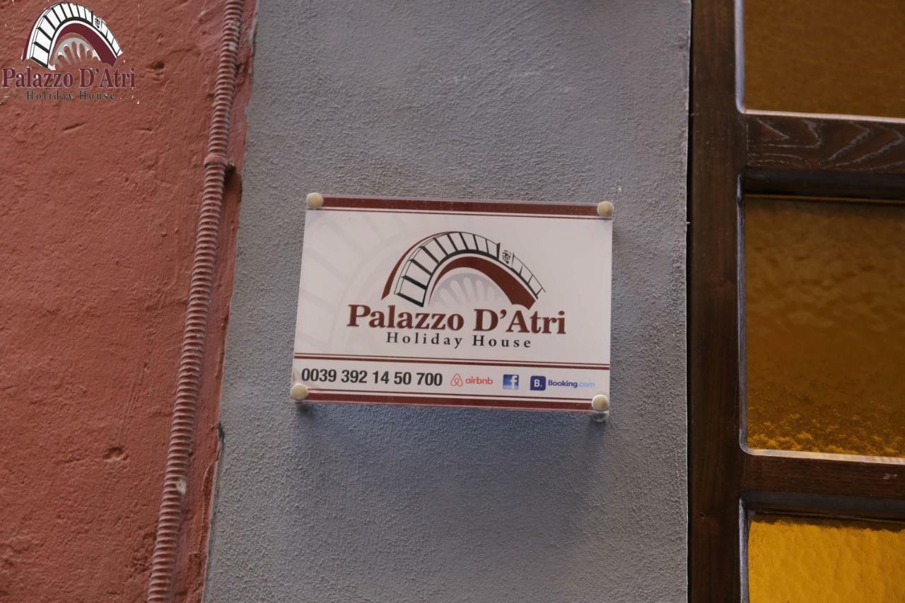 Palazzo D'atri Vakantiehuis *
